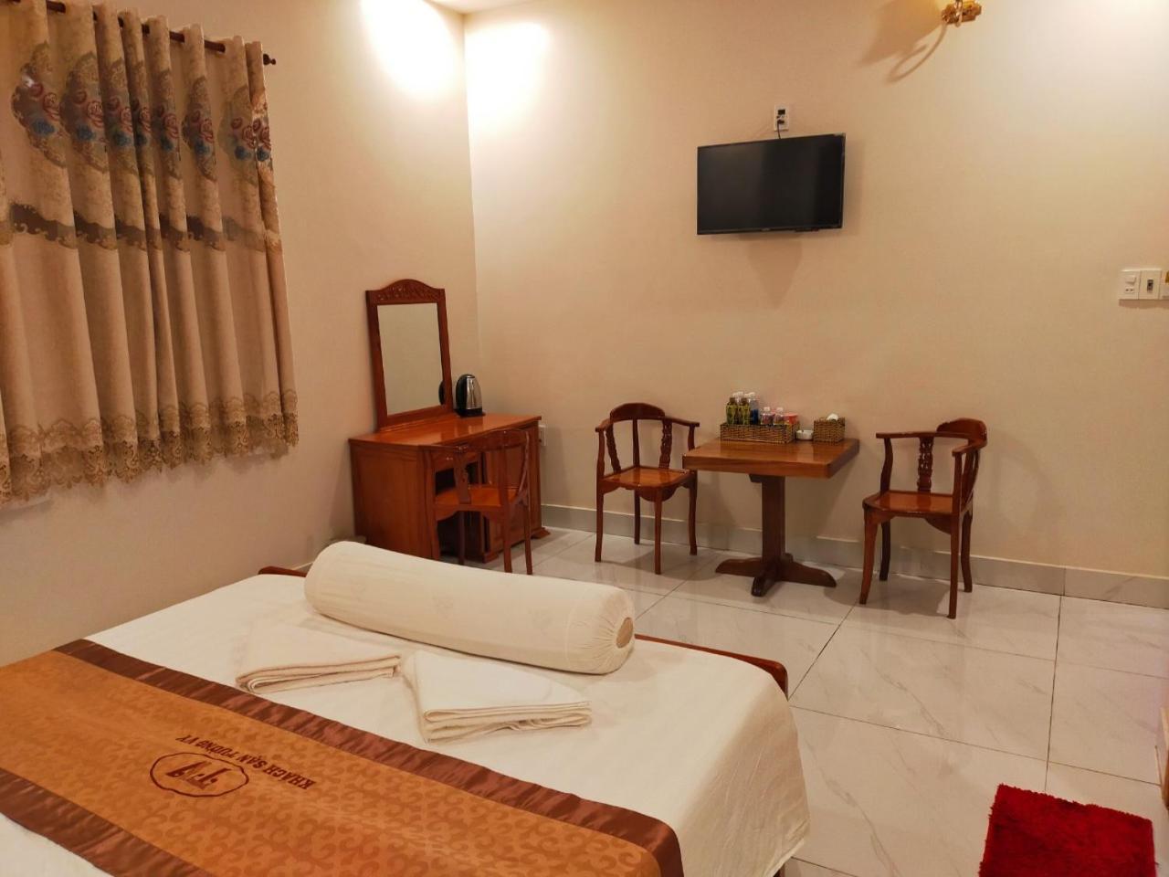 Khach San Tuong Vy Hotel Rạch Giá Eksteriør billede